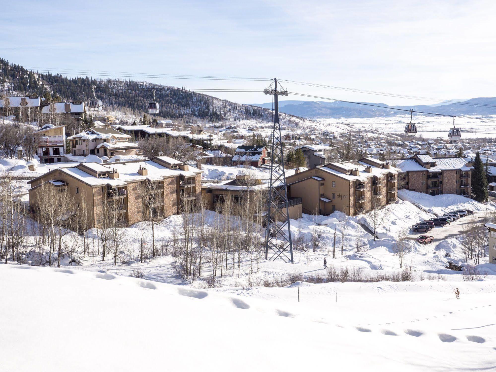 סטימבואט ספרינגס Ski Inn מראה חיצוני תמונה